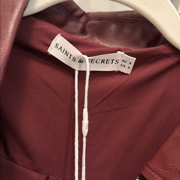These Three Boutique Marleigh Faux Leather Jacket Cherry Small SOLD OUT - Picture 7 of 13